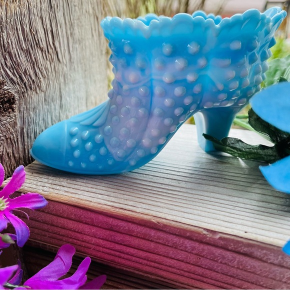 Fenton Other - Vintage Fenton Blue & White Hobnail Milk Glass Victorian Style Shoe Figurine